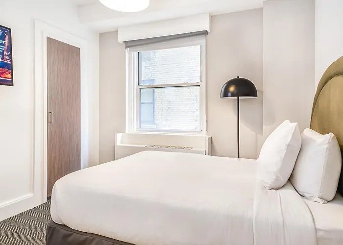Paramount Times Square - A Generator Hotel New York