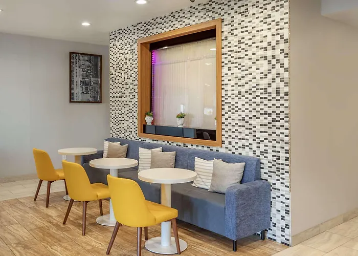 Times Square West Hotel, BW Signature Collection New York