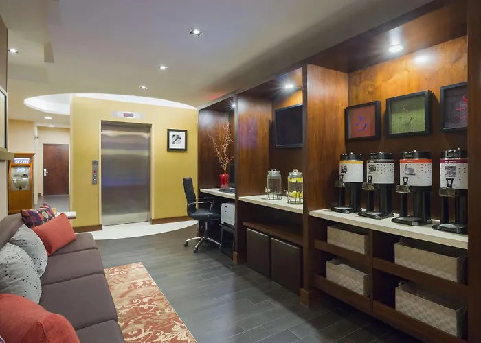 Hampton Inn Manhattan-Seaport-Financial District