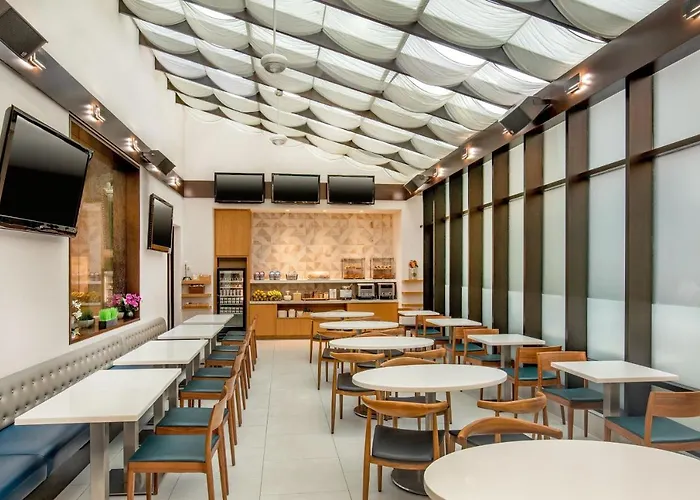 Fairfield By Marriott New York Manhattan Times Square