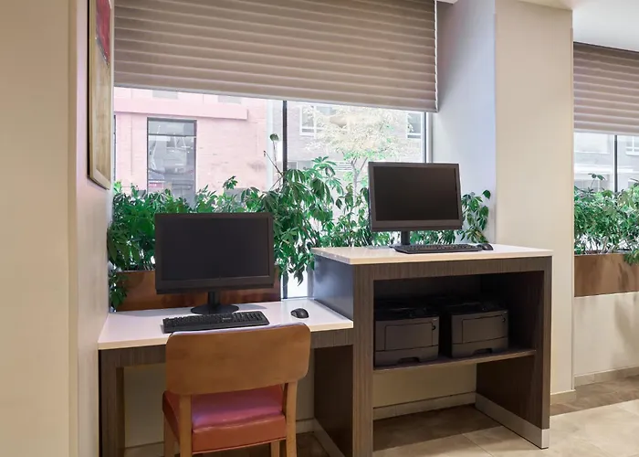Candlewood Suites Nyc -Times Square By Ihg