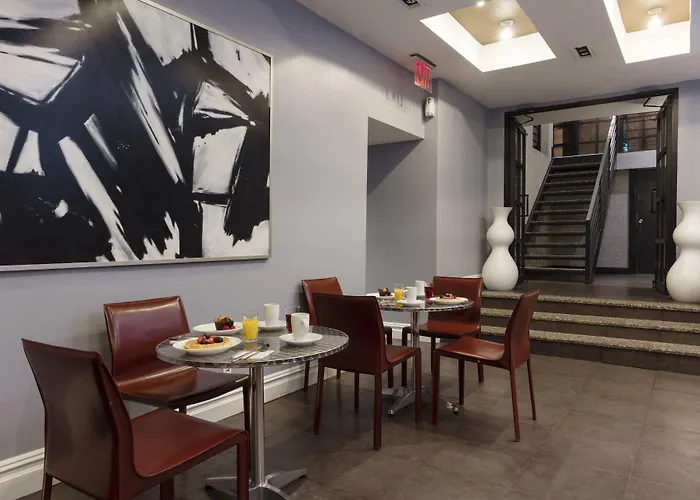 Square Hotel At Times Square