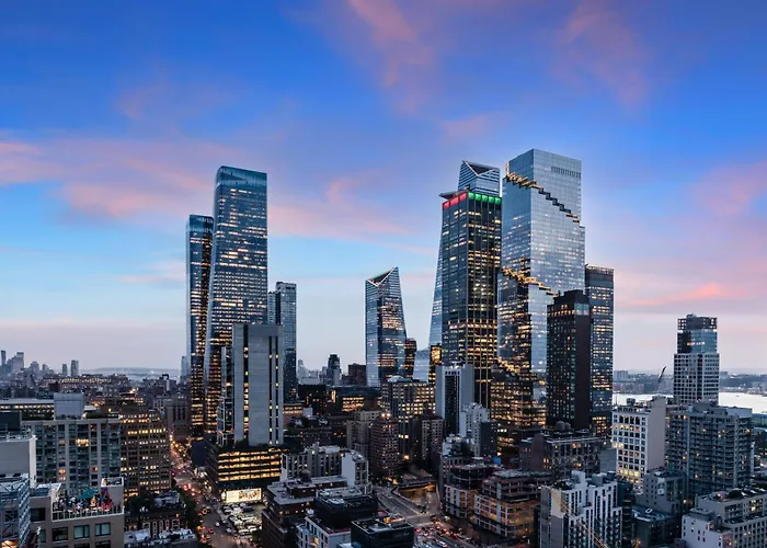 Doubletree By Hilton New York Times Square West
